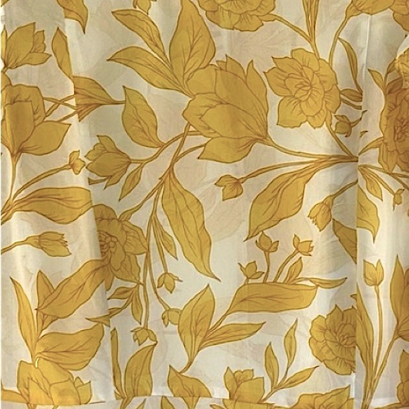 Cabi 5899 Sheer Sunrise Top Spring 2021 Women's Size XL - Picture 6 of 7